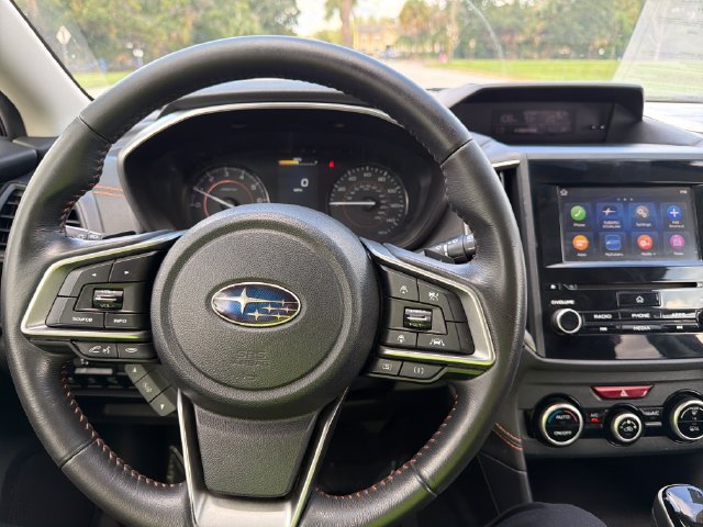 Used 2020 Subaru Crosstrek 2.0i Premium w/ Moonroof Package 1 AWD/4WD image 17
