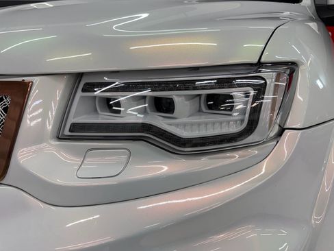 Used 2018 Jeep Grand Cherokee Trackhawk image 7