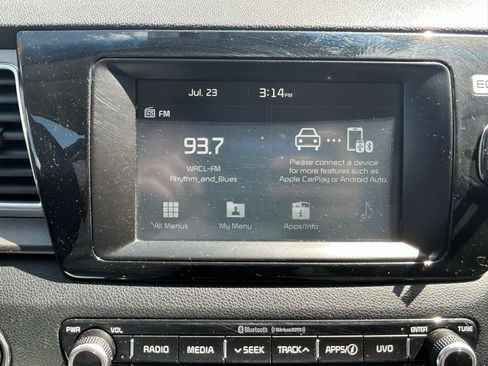 Used 2017 Kia Niro LX FWD image 22