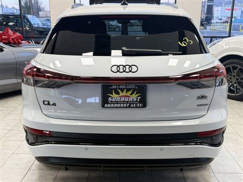 Used 2023 Audi Q4 e-tron Prestige image 4