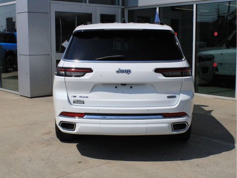Used 2023 Jeep Grand Cherokee L Overland AWD/4WD image 7