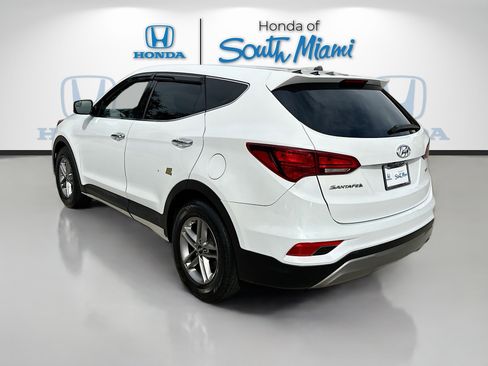 Used 2018 Hyundai Santa Fe Sport image 5