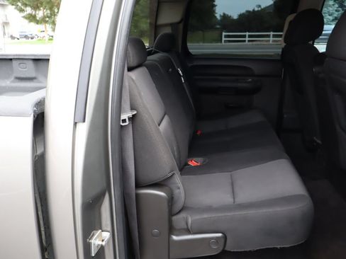 Used 2014 Chevrolet Silverado 3500 LT w/ Interior Plus Package AWD/4WD image 22