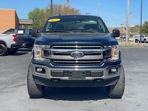 Used 2019 Ford F150 XLT image 2