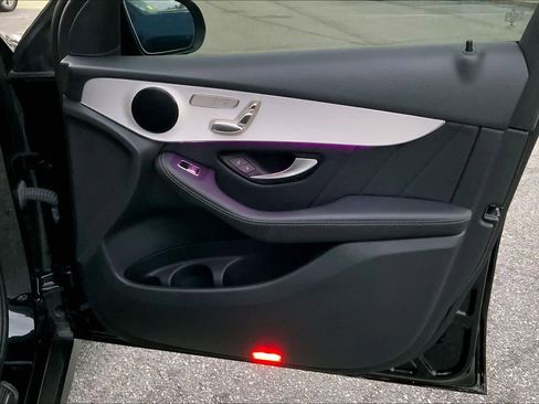 Used 2022 Mercedes-Benz GLC 300 image 21