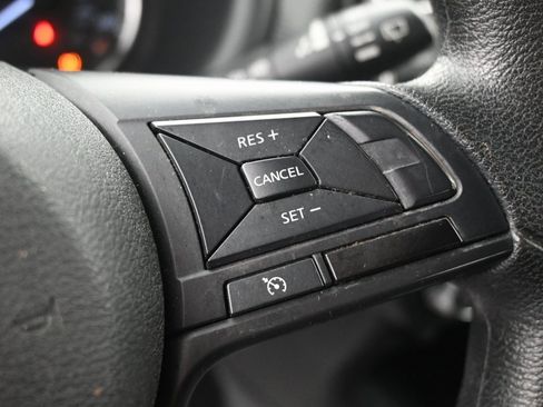 Used 2024 Nissan Kicks S image 22