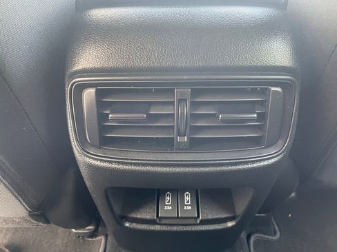 Used 2021 Honda CR-V EX image 11