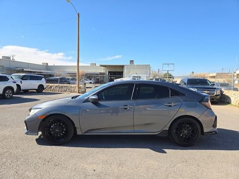 Used 2021 Honda Civic Sport image 5