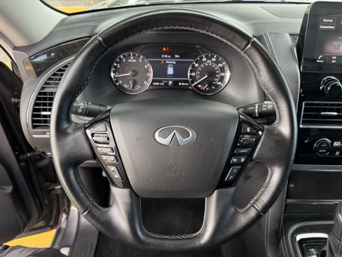 Used 2024 INFINITI QX80 Luxe AWD/4WD image 19