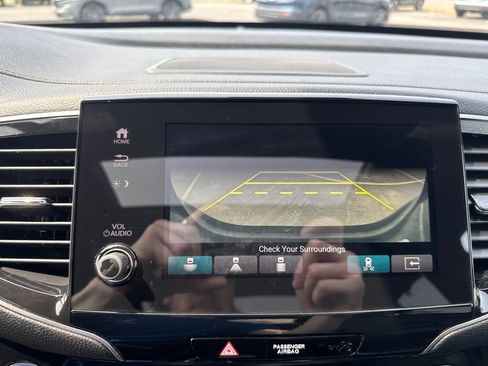 Used 2020 Honda Pilot Black Edition image 40