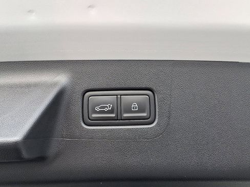 Used 2025 Hyundai Santa Fe SEL image 46