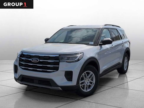 New 2026 Ford Explorer Active RWD image 1