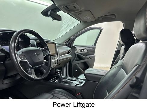 Used 2021 Chevrolet Traverse RS FWD image 34