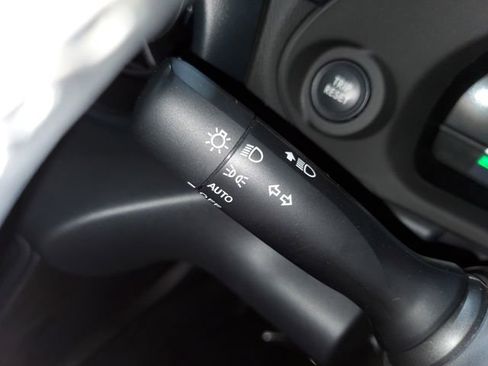 Used 2024 Toyota GR86 Premium image 15