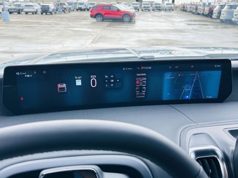 New 2025 Ford Expedition Platinum w/ Stealth Performance Package image 29