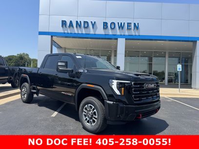 New 2025 GMC Sierra 2500 AT4