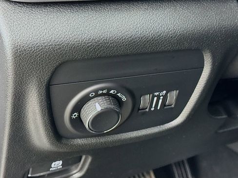 New 2025 Jeep Grand Cherokee Laredo X image 18