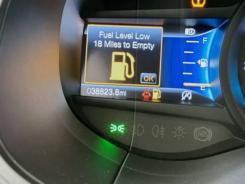 Certified 2022 Ford Edge SEL w/ Sport Appearance Package image 19