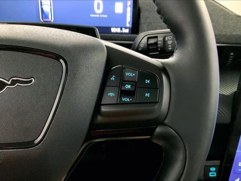 Used 2023 Ford Mustang Mach-E Premium image 20