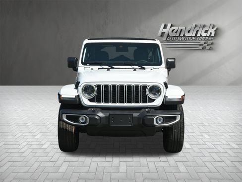 Used 2025 Jeep Wrangler Sahara w/ Safety Group image 6