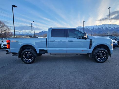 Used 2025 Ford F350 Platinum image 2
