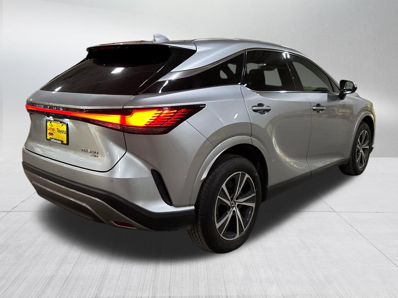 Used 2023 Lexus RX 350 Premium w/ Accessory Package AWD/4WD image 6