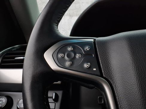 Used 2018 Chevrolet Tahoe Premier image 27