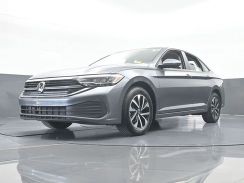 Used 2023 Volkswagen Jetta S image 54