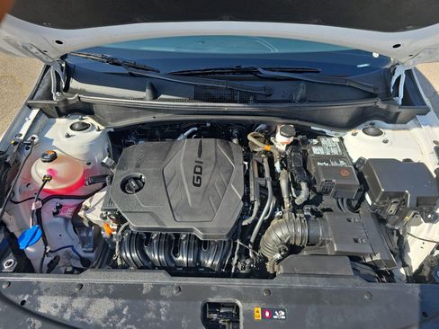 Used 2024 Kia Sportage EX image 31