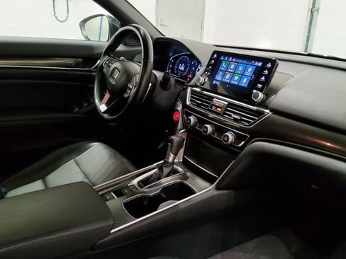 Used 2022 Honda Accord Sport image 16