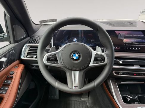 New 2027 BMW X7 xDrive40i w/ M Sport Package AWD/4WD image 12
