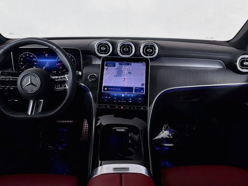 Certified 2026 Mercedes-Benz GLC 300 4MATIC image 6