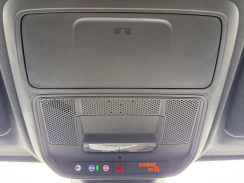 New 2026 GMC Terrain AT4 w/ Convenience Package III image 25