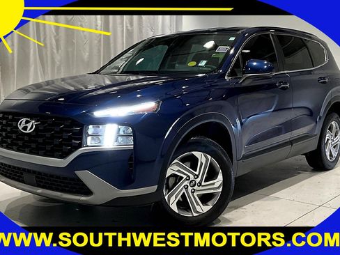 Used 2023 Hyundai Santa Fe SE image 1