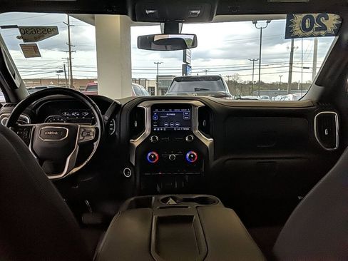 Used 2020 GMC Sierra 1500 SLE w/ SLE Value Package image 16