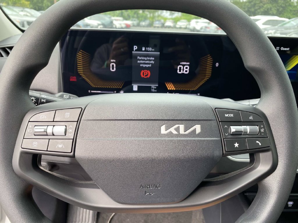 New 2026 Kia K4 FWD image 11