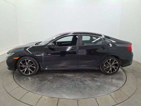 Used 2020 Honda Civic Sport image 4