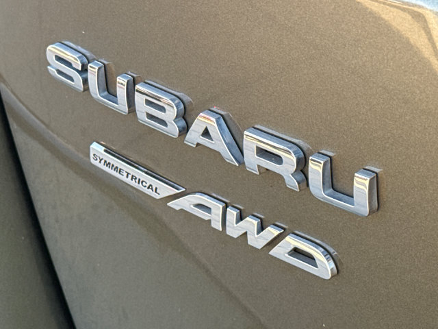 Used 2022 Subaru Outback Touring w/ Popular Package #2 AWD/4WD image 10