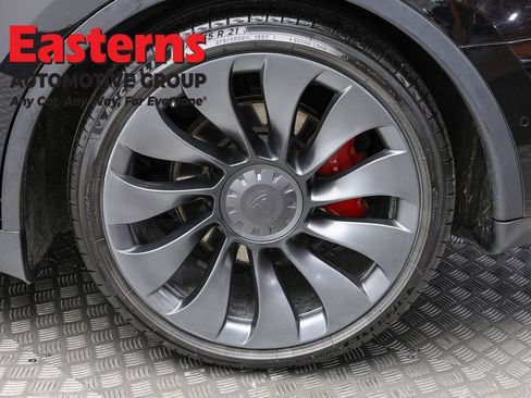 Used 2022 Tesla Model Y Performance AWD/4WD image 8