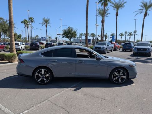 Used 2023 Honda Accord Sport image 4