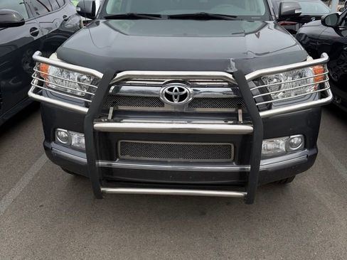Used 2012 Toyota 4Runner SR5 w/ Convenience Pkg image 3