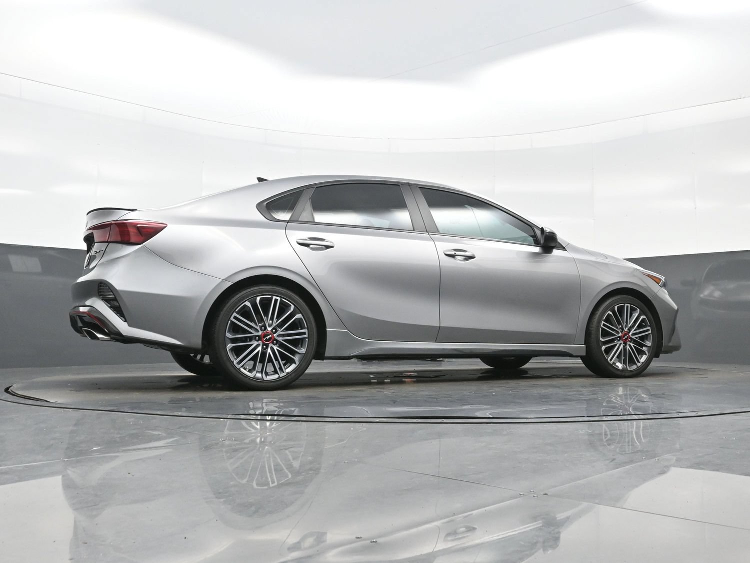 Used 2024 Kia Forte GT FWD image 41