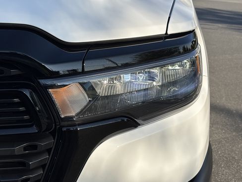 Used 2026 RAM 1500 Warlock AWD/4WD image 11