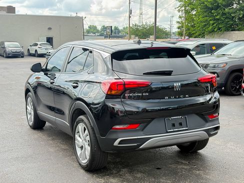 Used 2024 Buick Encore GX Preferred w/ Comfort Package FWD image 12