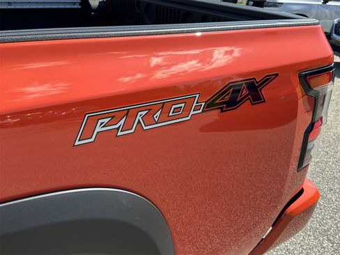 New 2025 Nissan Frontier PRO-4X w/ Pro Convenience Package image 25