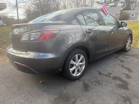 Used 2011 MAZDA MAZDA3 i Touring image 6