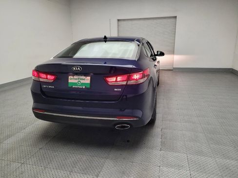 Used 2018 Kia Optima LX image 7