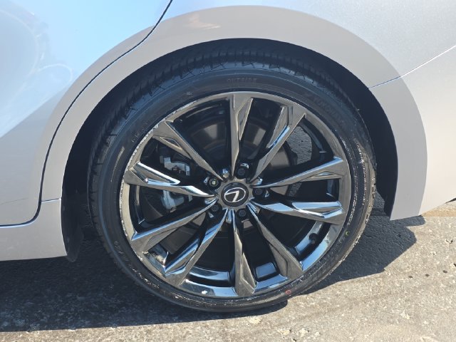 Used 2024 Lexus IS 350 F Sport w/ Navigation Package AWD/4WD image 33