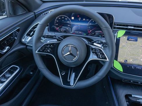 New 2026 Mercedes-Benz E 450 4MATIC Sedan image 24