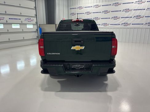 Used 2015 Chevrolet Colorado Z71 AWD/4WD image 5